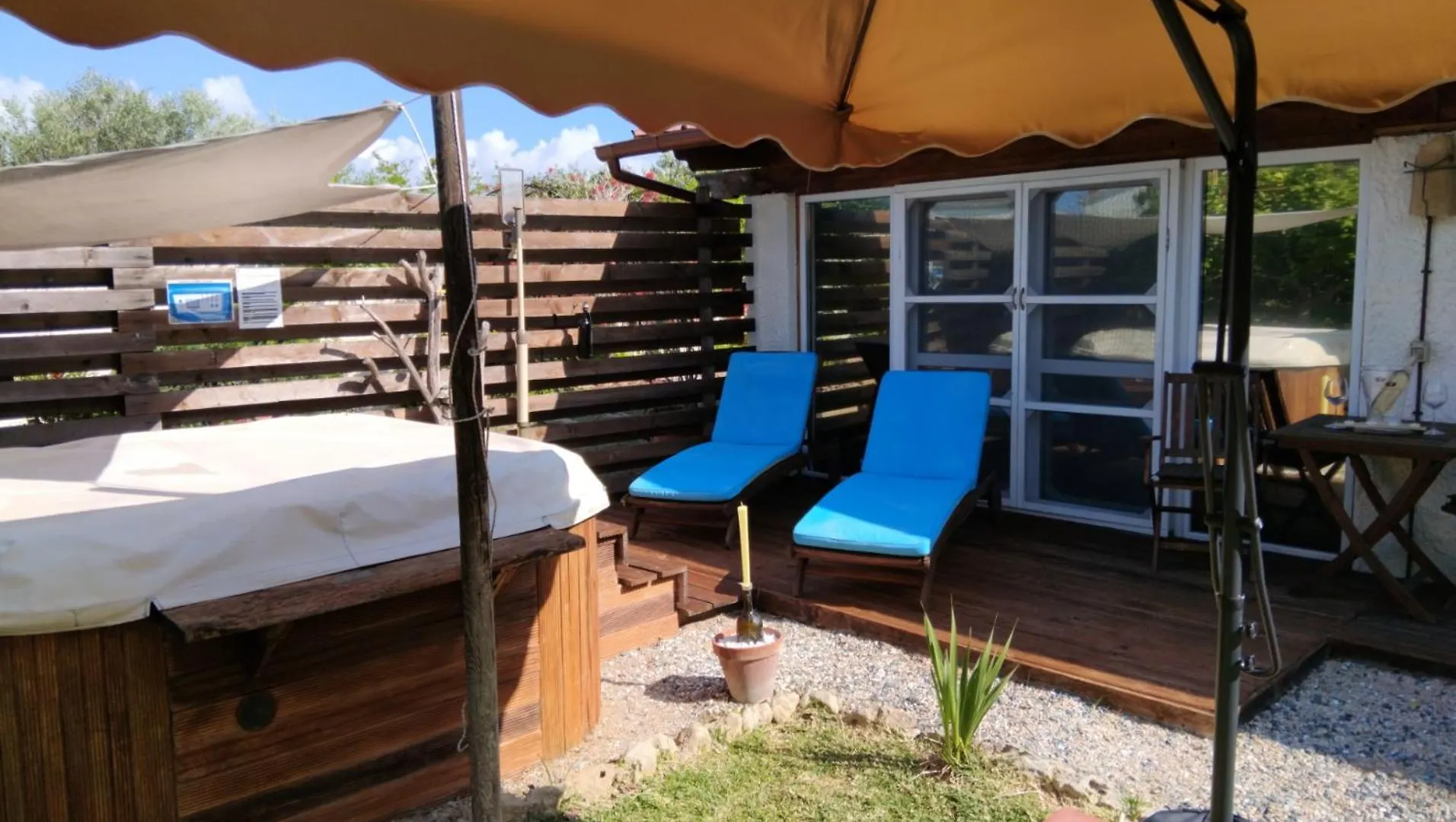 Coral Riviera Sardinia Villa & Cottage Alguer