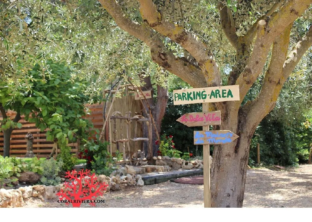 Coral Riviera Sardinia Villa & Cottage Alguer
